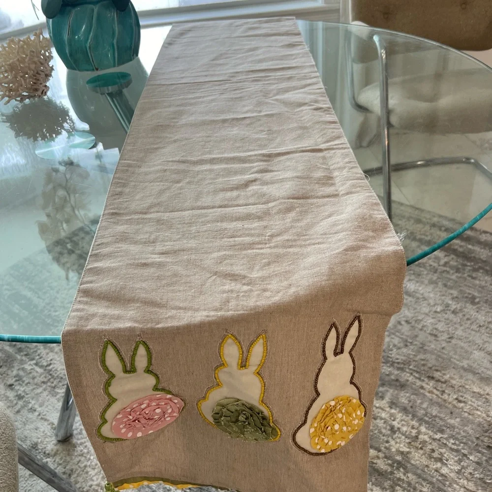 Pier One Imports table run runner cute little bunnies